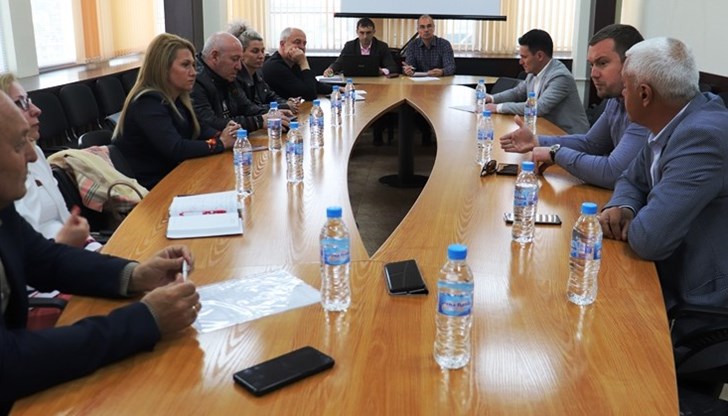 Заместник-областният управител на Русе се срещна с представители на фирма „Автомагистрали – Черно море”