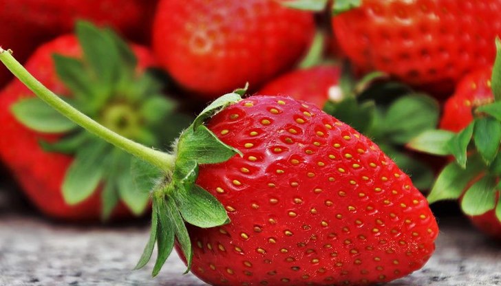 Ягодите са богати на фисетин, флавоноид, който има мощни противовъзпалителни и антиканцерогенни свойства