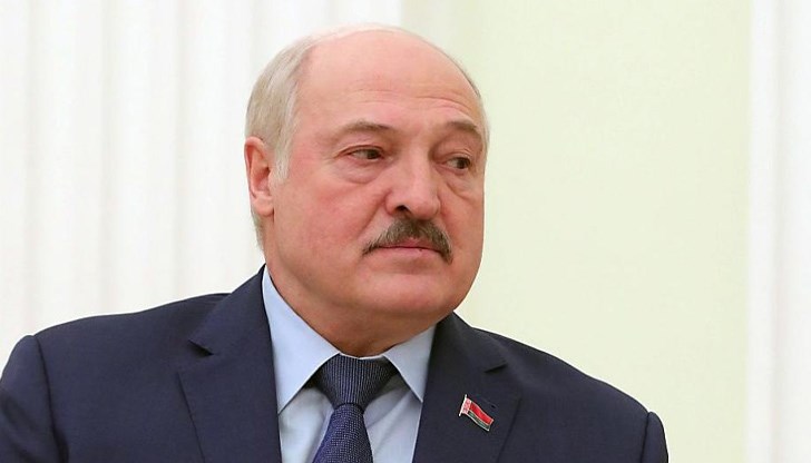 „Именно затова те заливат Украйна с оръжия“, каза президентът на Беларус