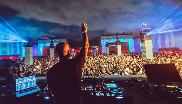 За втора поредна година Бургас става домакин на най-мащабния фестивал за електронна музика у нас - SOLAR Summer