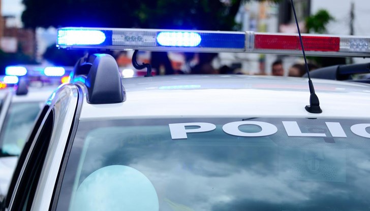 Пет деца на възраст между 3 и 5 години също са пострадали Пет деца на възраст между 3 и 5 години също са пострадали