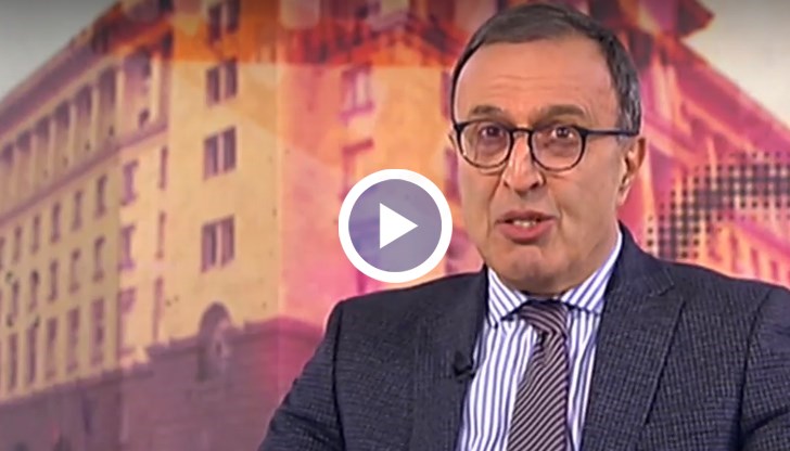 У нас се смесиха две неща - политическото решение и военнотехническото решение какво можем да дадем, коментира той