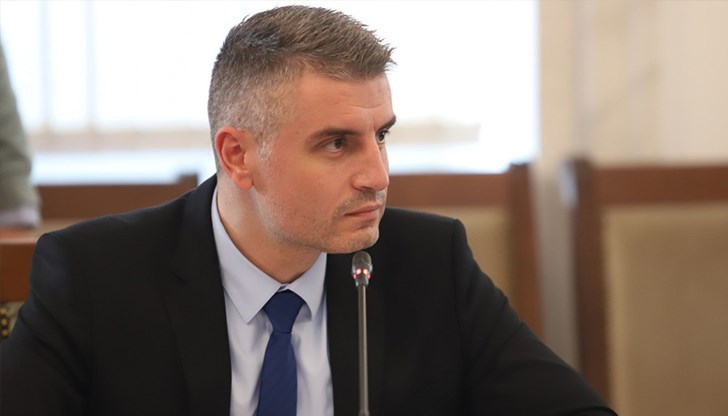 От улеснената процедура ще могат да се възползват и общините От улеснената процедура ще могат да се възползват и общините