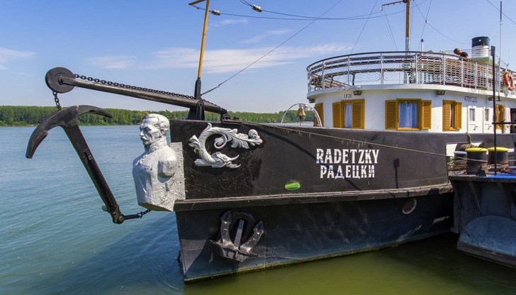 Репликата е построена в Русенската корабостроителница