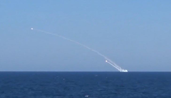 Руските въоръжени сили са използвали четири ракети "Калибр-ПЛ", за да унищожат въоръжението на 10-та планинска щурмова бригада на ВСУ Руските въоръжени сили са използвали четири ракети "Калибр-ПЛ", за да унищожат въоръжението на 10-та планинска щурмова бригада на ВСУ