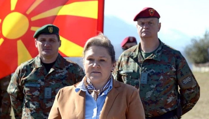 Тя ще се срещне с българския си колега Драгомир Заков Тя ще се срещне с българския си колега Драгомир Заков