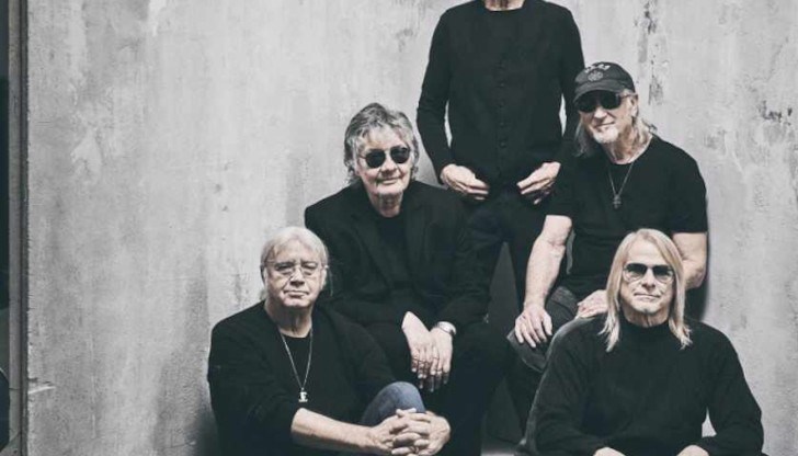 Концертът им е част от световното турне на легендарните музиканти Концертът им е част от световното турне на легендарните музиканти