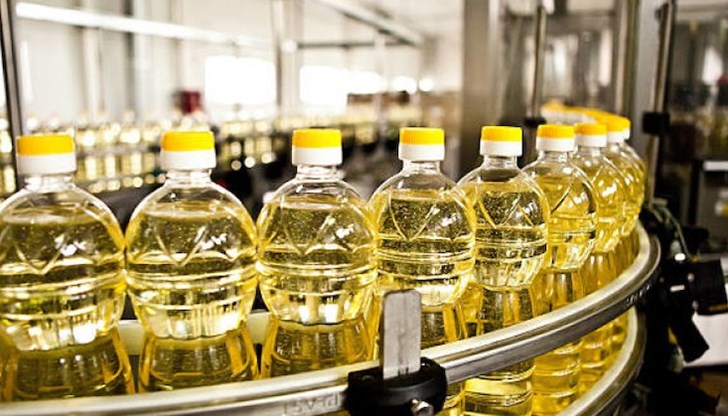 Европа вече ограничи продажбите на слънчогледово олио, а Индонезия - износа на палмово масло