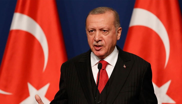 Реджеп Ердоган обвини Кириакос Мицотакис, че по време на визитата си във Вашингтон, се е опитал да блокира продажбата на американски изтребители F-16 за Турция