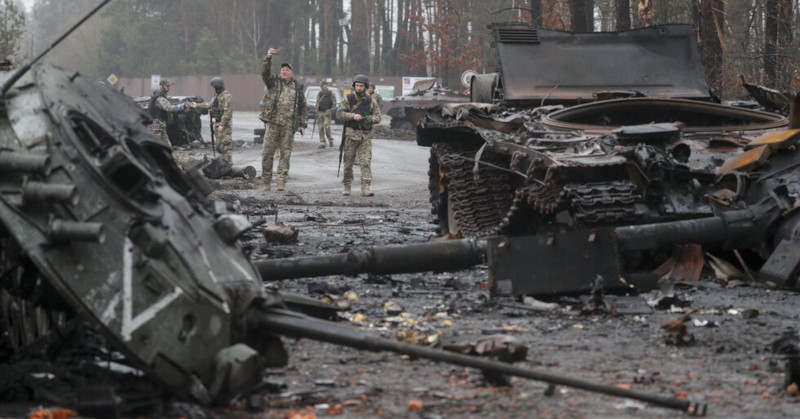 Украинските войски се изтеглиха от източноукраинския град ПопаснаТова съобщи областният