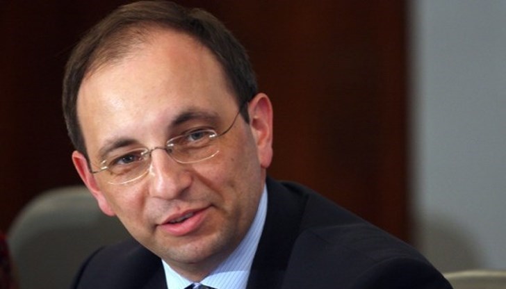 Той изказа опасение за влизане в дългова криза "България има