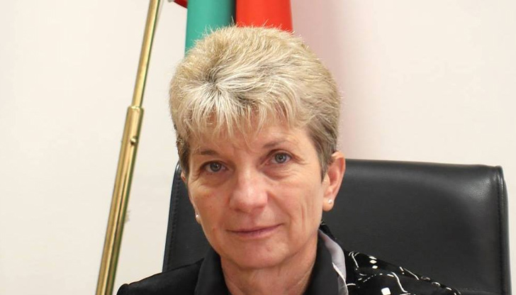 Професор Даниела Дашева обяви оттеглянето си с пост в социалната