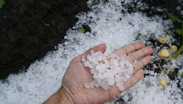 Утре се задават краткотрайни дъждове с гръмотевици над Източна България