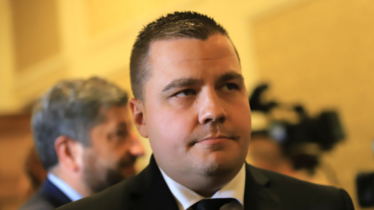 Той обясни, че депутатите от ИТН ще гласуват по съвет