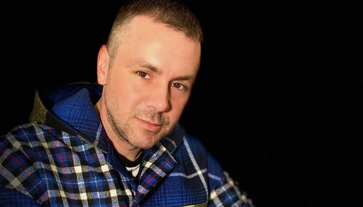 Според депутата представителите на естрадата са използвани от ПП "Възраждане""Въвеждането