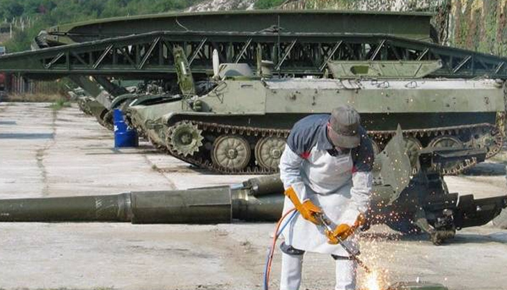 Парламентът дава мандат на МС да обсъди и приложи мерки,