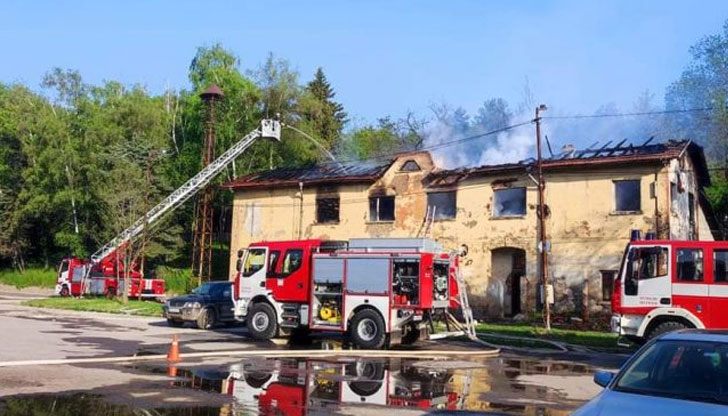 Самоличността му все още не е установенаТяло на мъж е