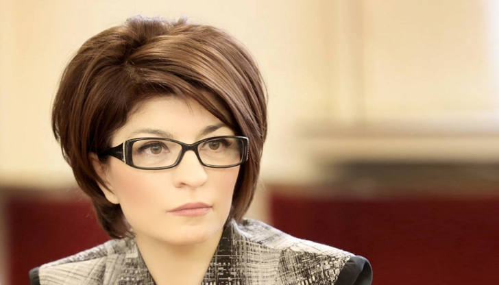 На първо място ще поискаме оставката на зам.-председателя на Народното