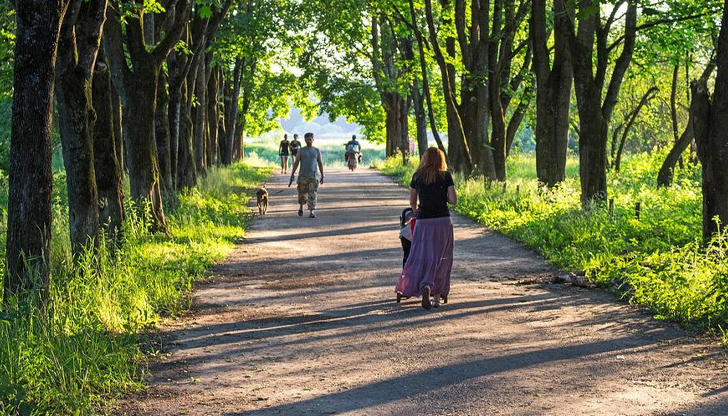 Максималните температури ще са между 23&deg; и 28&deg;През нощта северозападният