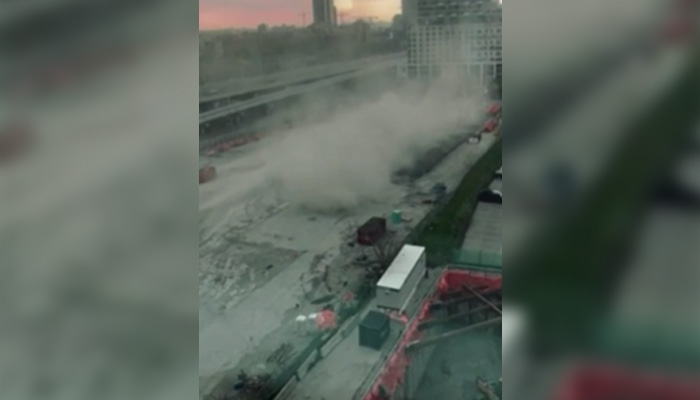 Огромен прашен облак премина през Торонто в Канада и беше