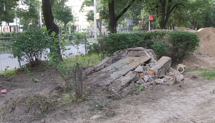 Строително-ремонтните дейности по водния цикъл, които се извършват в пешеходната