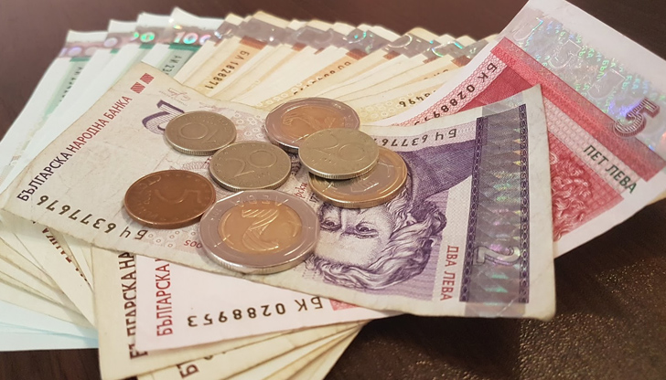 За тричленно домакинство &ndash; с двама работещи и едно дете,