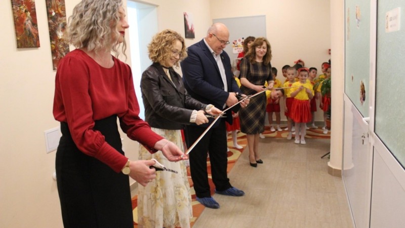 Днес в ДГ „Пинокио“ бе открит STEAM център за нуждите