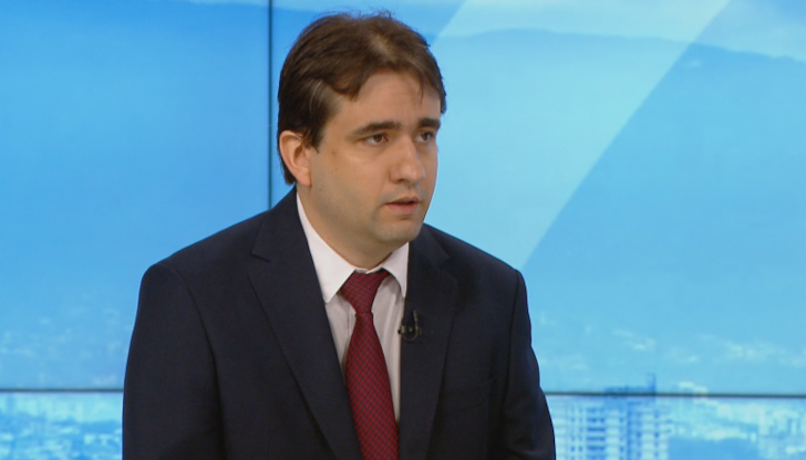 ЕК можело да каже на Фейсбук каква трябва да бъде