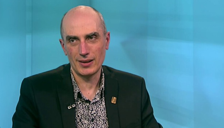 Елин Иванов e внук на Елин Пелин Той не се