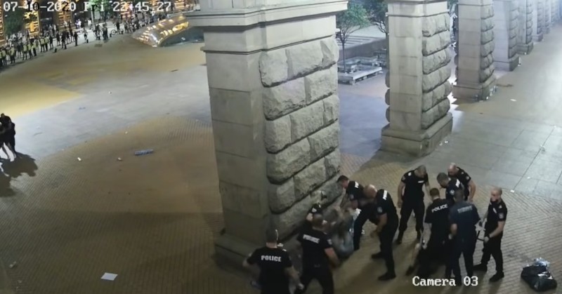 Андон Андонов е уволнен незаконно от бюрото за защита, реши