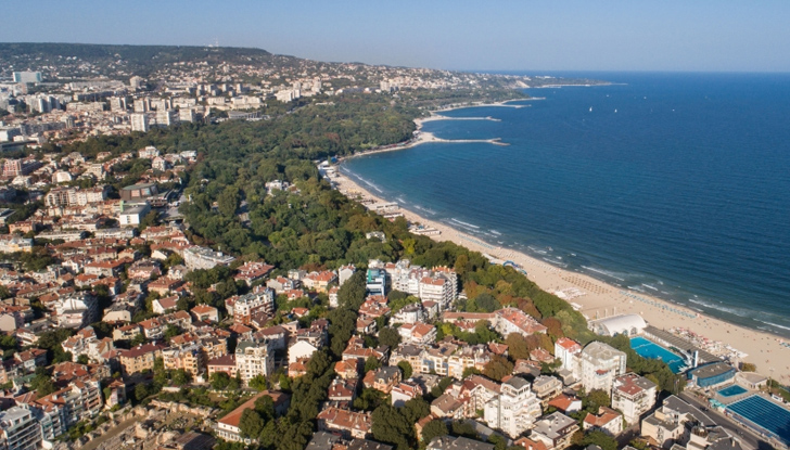 Брюксел всеки момент ще забрани продажбата и покупката на имоти