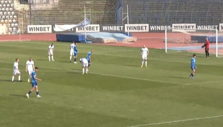 Утре Дунав (Русе) приема Черноломец (Попово).Срещата е от 23-ия кръг