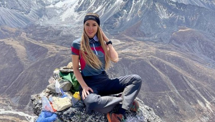 Силвия Аздреева изкачи и връх ЛхотцеВпечатляващо постижение записа Силвия Аздреева,