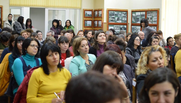 Тест с 50 въпроса и защита на концепция планира МОН