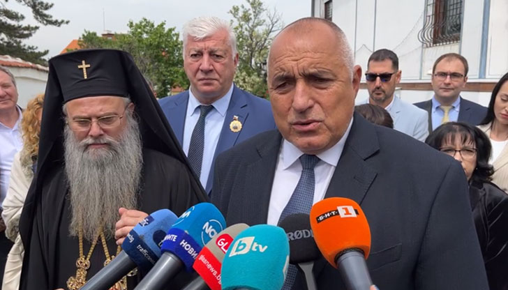 На въпрос трябва ли да има предсрочни парламентарни избори той