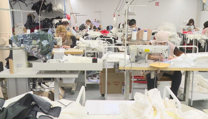 В почивния ден след Деня на труда и в навечерието