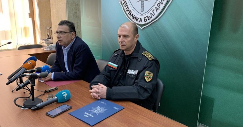 Двама молдовци са задържани за престъплението за срок до 72 часаОкръжна