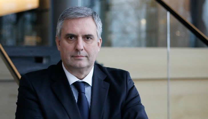 Той призова и да престанат експериментите с пенсионната система&bdquo;Намаляване на