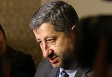 Десните заявиха че подкрепят правителствотоПредставители на Демократична България изненадващо отидоха