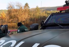 Двама души са установени и задържани за нанесен побой над