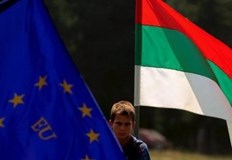 Ожесточението е в цялото общество политици го подстрекаватМинистърът Сандов се