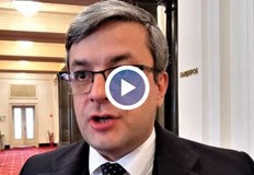 А ако ги слушаш всичко е цветя и рози в