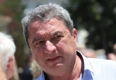 В България в последните месеци се наблюдава странно състезание по показно