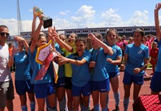 Легенда от САЩ 94 ги поздравиДевойките на Дунав Русе спечелиха безапелационно