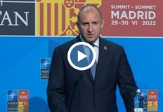 Решенията в правителството се вземат по някакъв паралелен механизъм каза президентът В