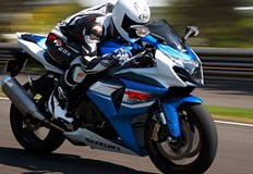 Мотоциклетистът преминал през село Айдемир и продължил в посока РусеСлужители от