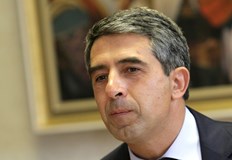 Радвам се че хванахме последния вагон на последния влак Особено