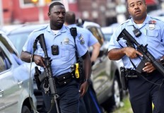 Трима души загинаха и 11 бяха ранени при улична стрелба