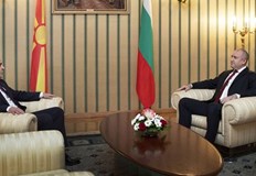Френският президент Еманюел Макрон е готов да посрещне българските и
