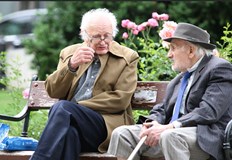 Мотивите са изпреварващо компенсиране на средногодишната инфлацияГЕРБ СДС предлага пенсиите да се